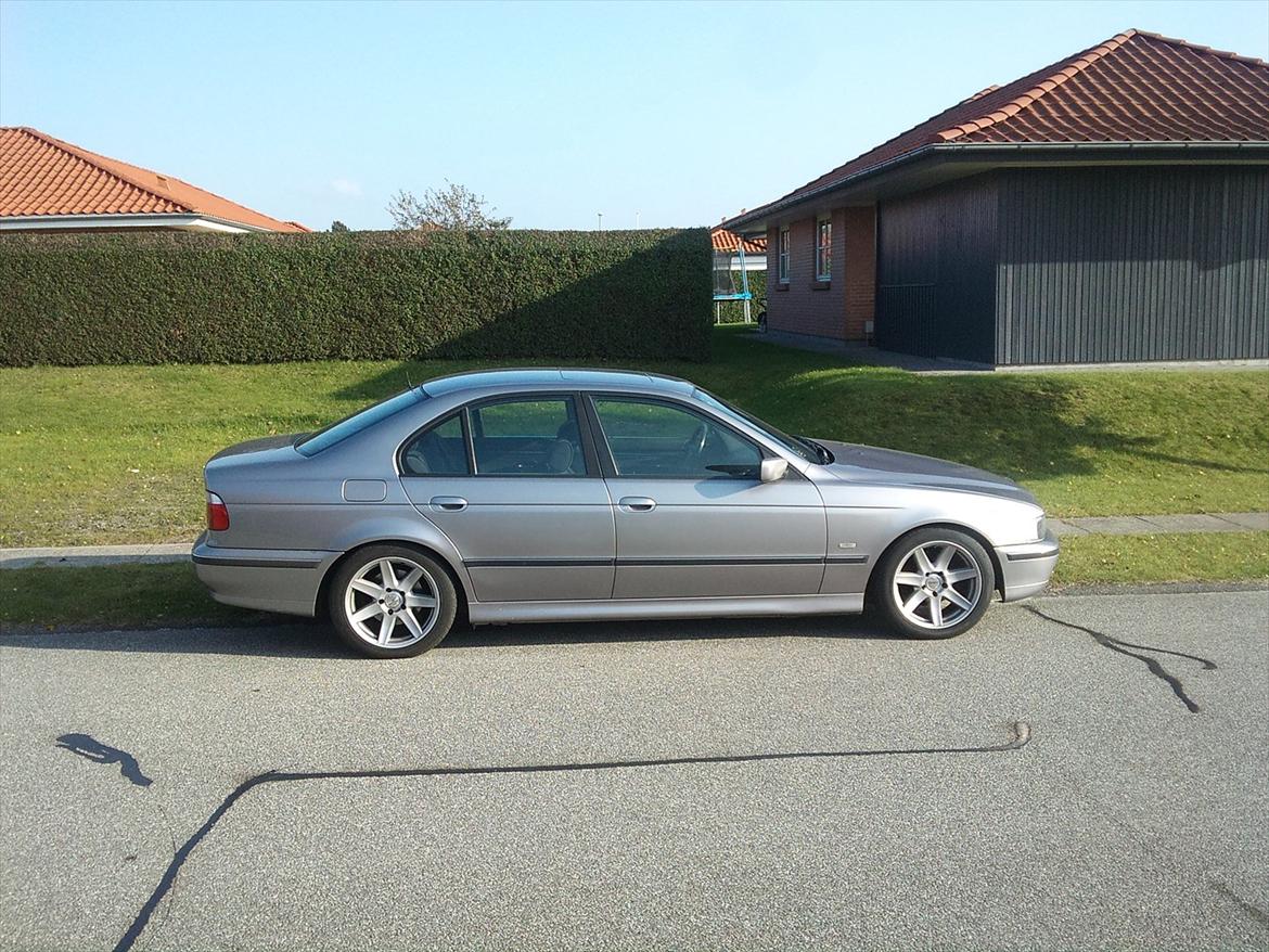 BMW e39 528i - solgt billede 6