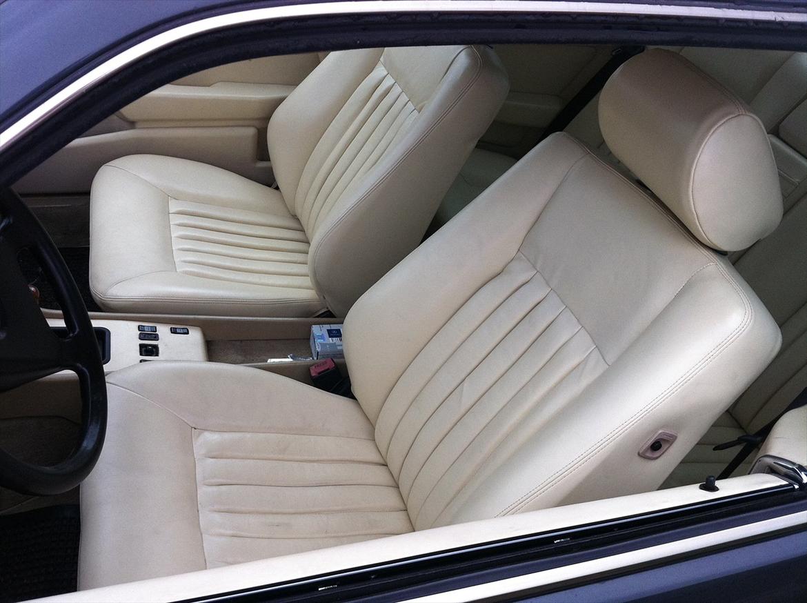 Mercedes Benz 300 CE Coupé billede 8