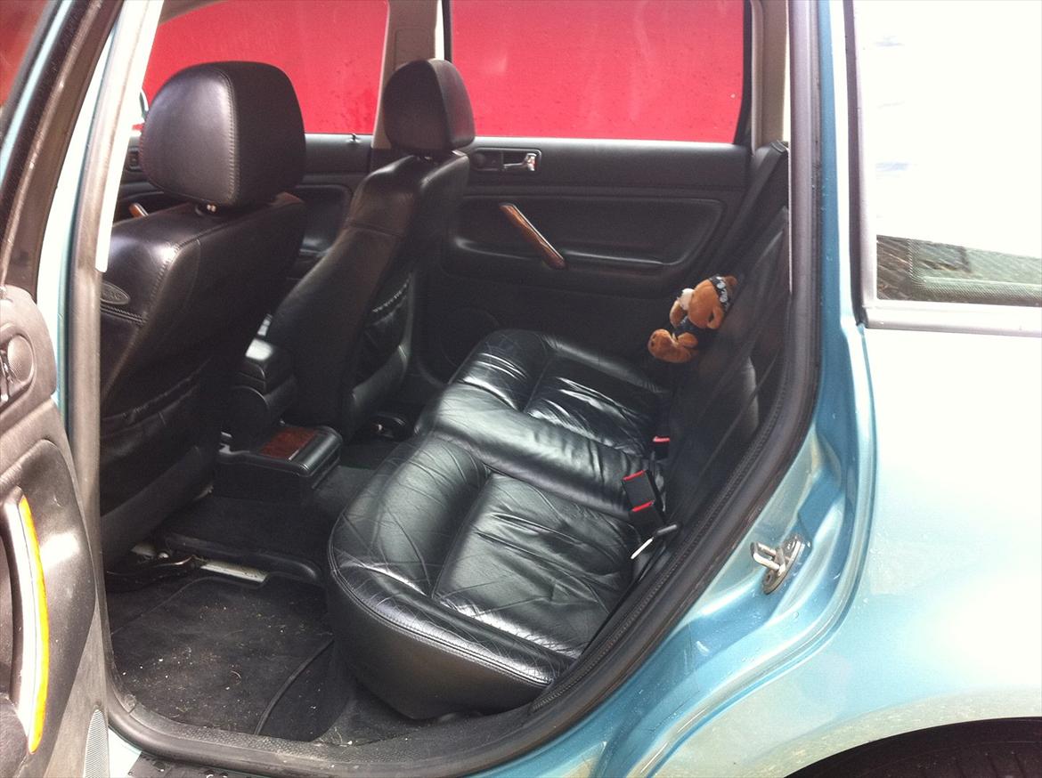 VW Passat 2,5 V6 TDI Variant SOLGT billede 6