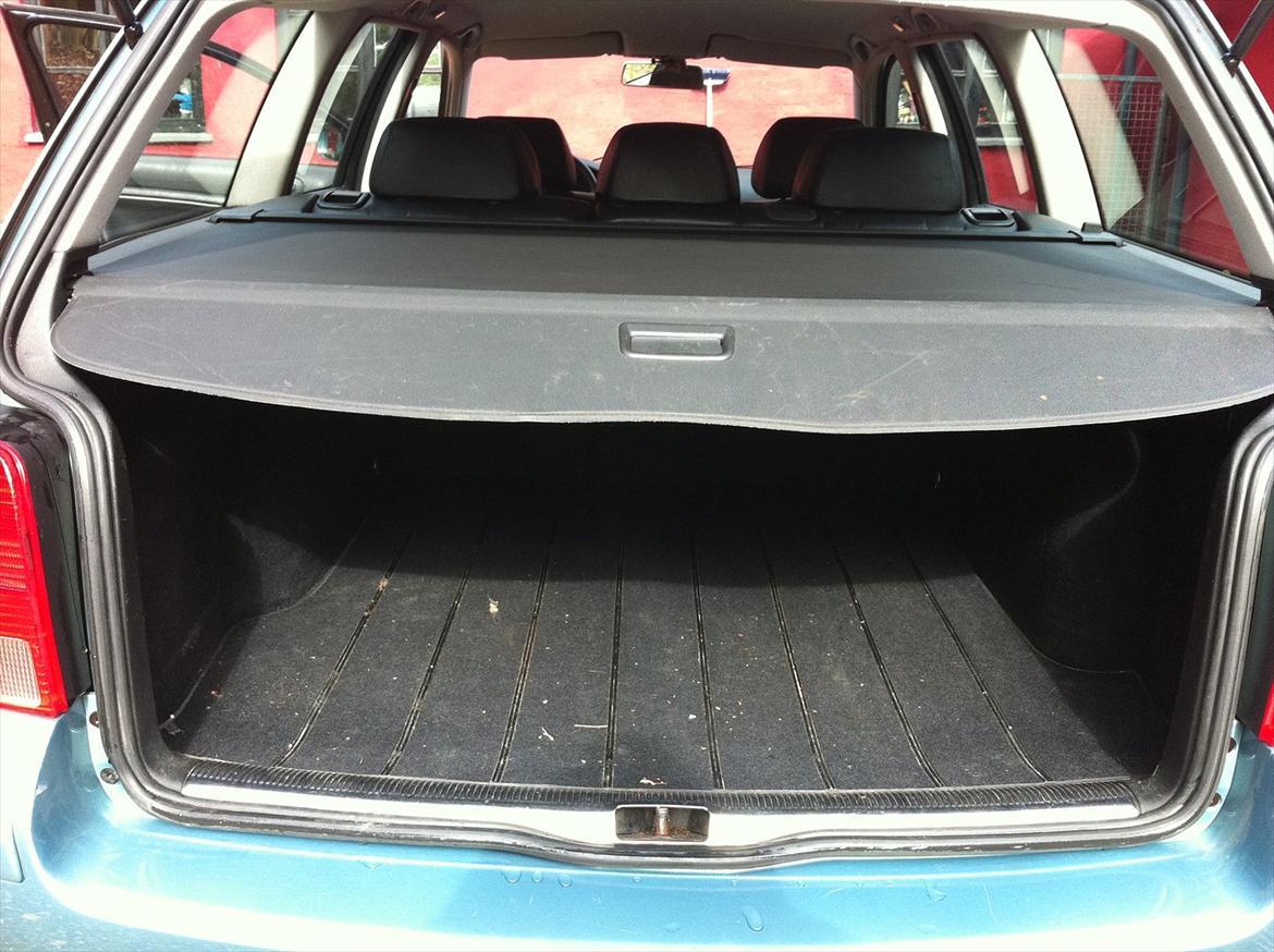 VW Passat 2,5 V6 TDI Variant SOLGT billede 9