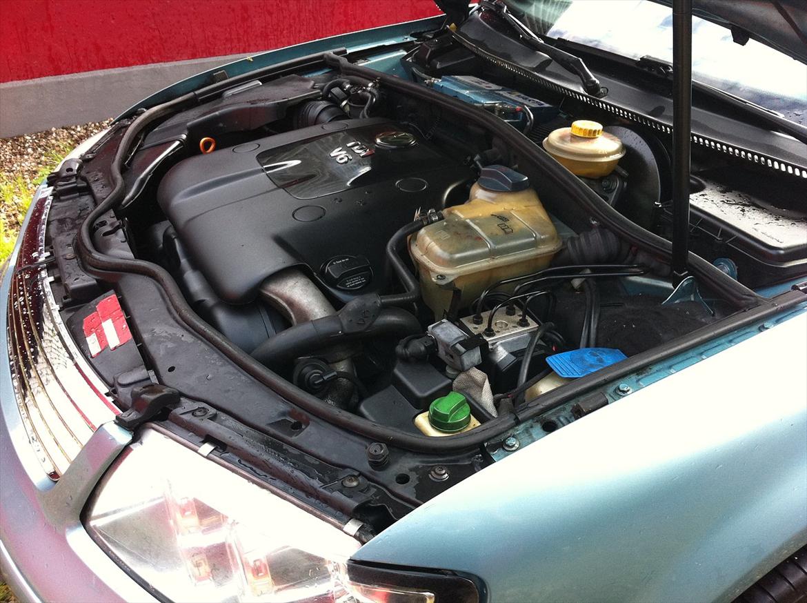 VW Passat 2,5 V6 TDI Variant SOLGT billede 13