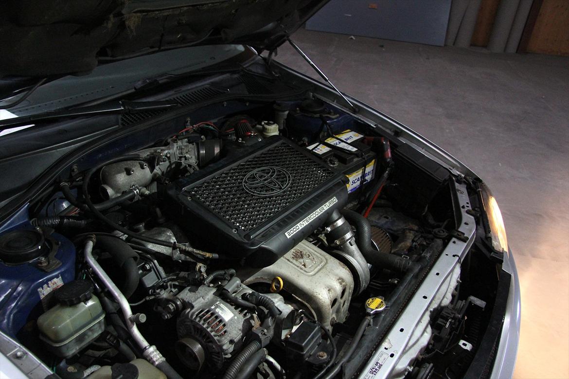 Toyota Avensis/Caldina Turbo - Fotosession med Mads Ulsø billede 11