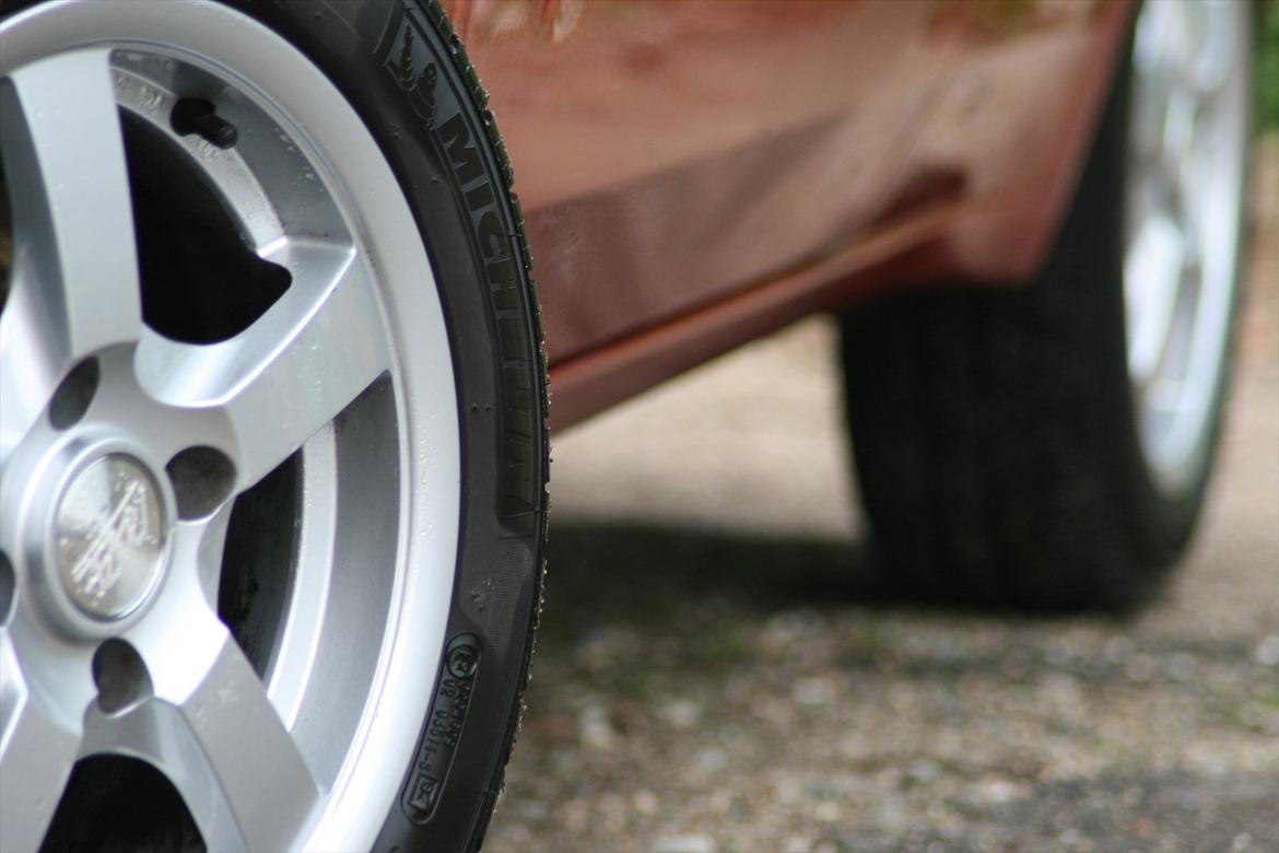Peugeot 106 Style - Fælgene med Michelin dæk (: billede 9