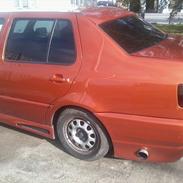 VW Vento 1.8 8v