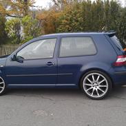 VW Golf 4 Trendline ( Solgt )