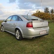 Opel Vectra GTS