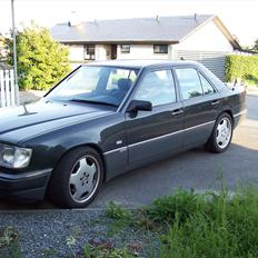 Mercedes Benz W124 300E 24V SPORTLINE