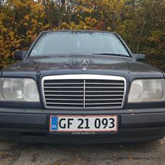 Mercedes Benz W124 260/300E AUT.