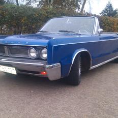 Chrysler newport cabriolet