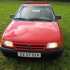 Opel astra F