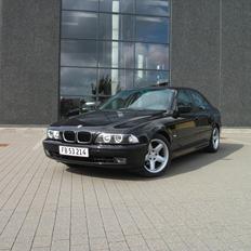BMW E39 523