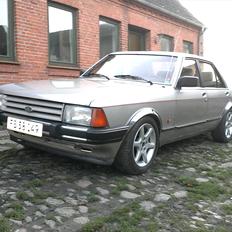 Ford Granada 2,3 V6 savoy