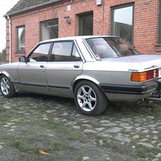 Ford Granada 2,3 V6 savoy