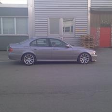 BMW 540i A - E39 - M5 individual