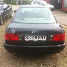 Audi tidlig bil audi 80 e limo 2.6 v6