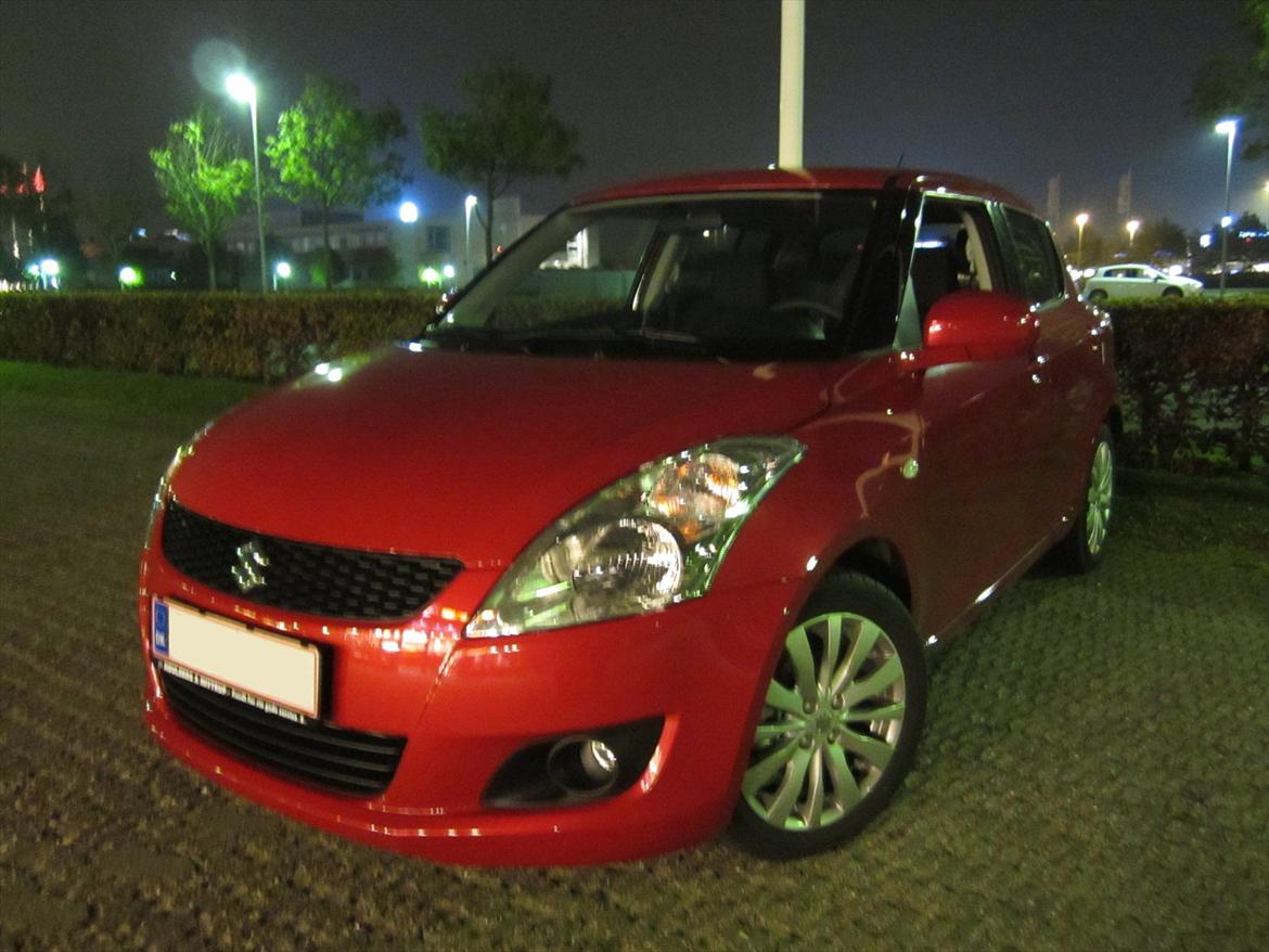 Suzuki Swift Eco+ S billede 1