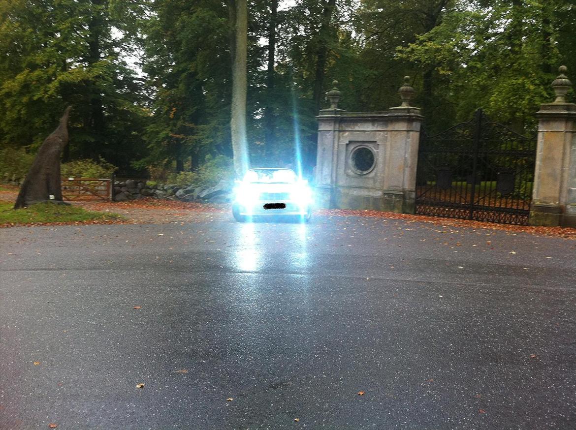 BMW E30 320i SOLGT billede 3