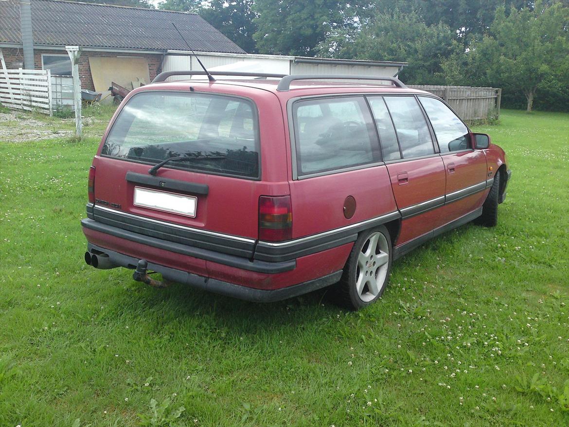 Opel Omega A CD Caravan Stc Car  billede 5