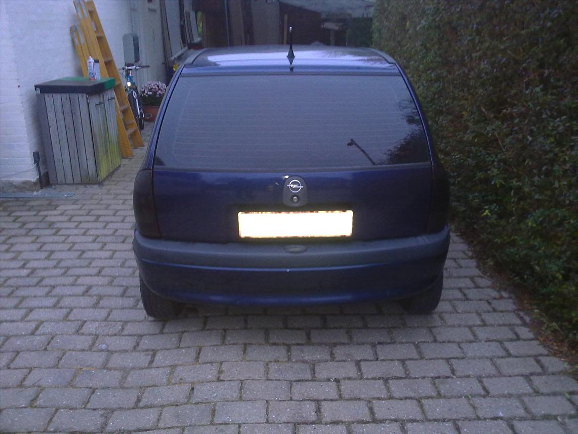Opel Corsa B 5 Dørs - Toning af baglygterne. billede 15