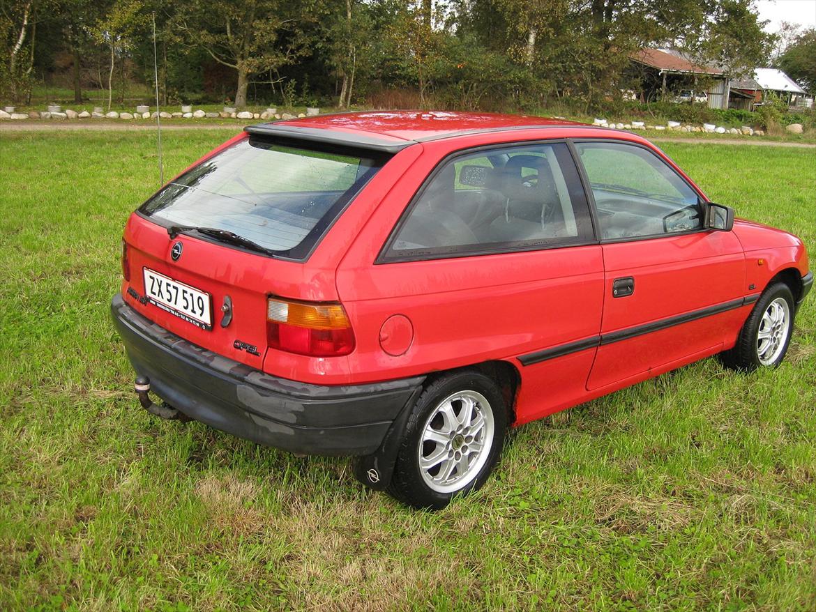 Opel astra F billede 5