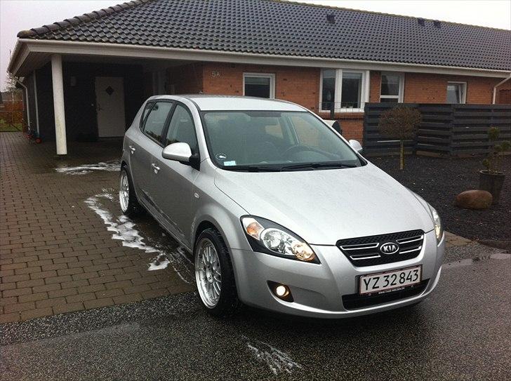 Kia Ceed Sport billede 2