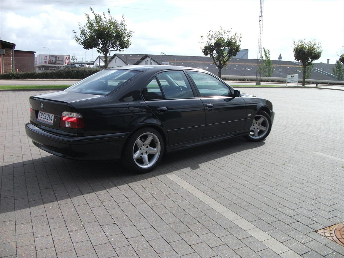 BMW E39 523 billede 6