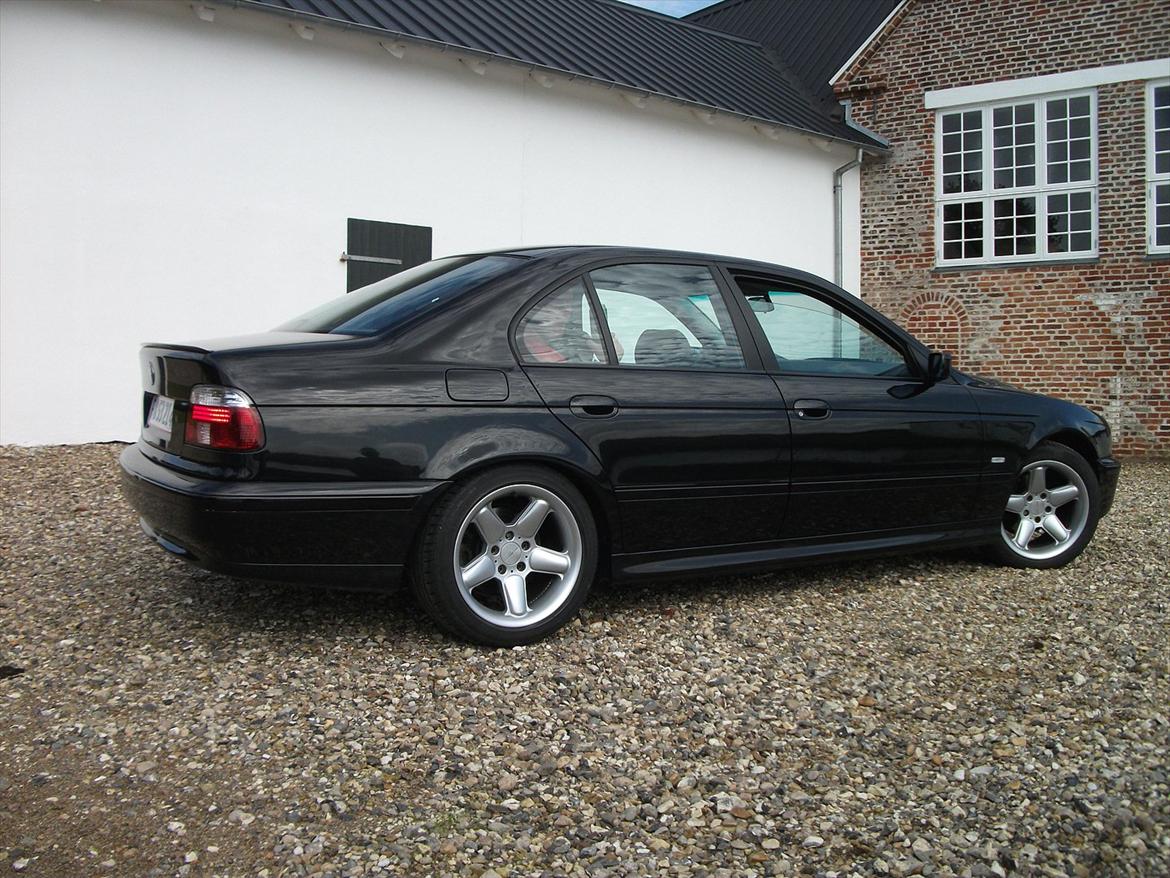 BMW E39 523 billede 11