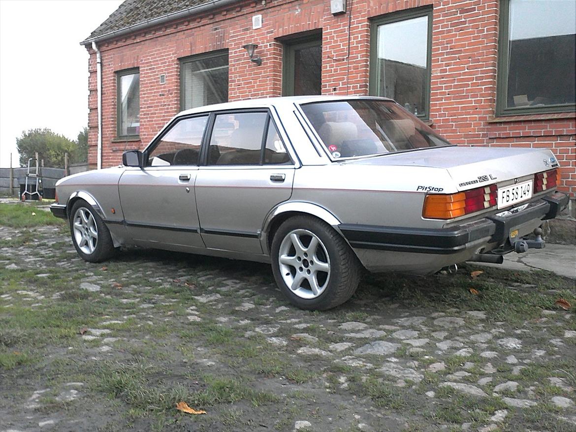 Ford Granada 2,3 V6 savoy billede 3