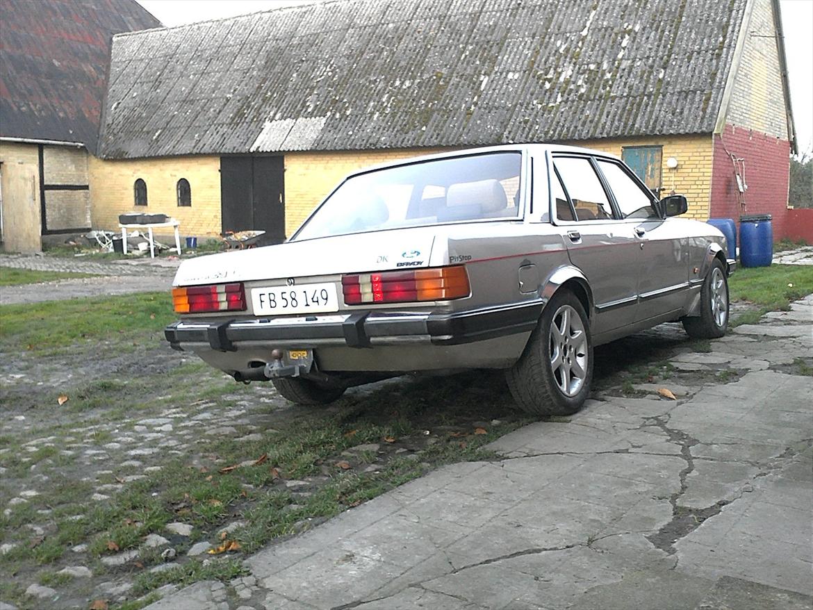 Ford Granada 2,3 V6 savoy billede 4