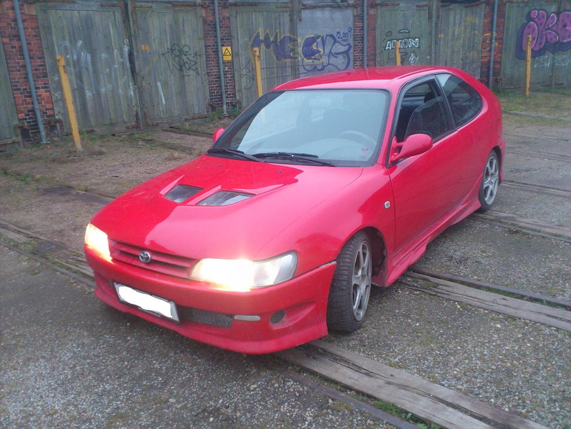 Toyota Corolla E10 billede 1