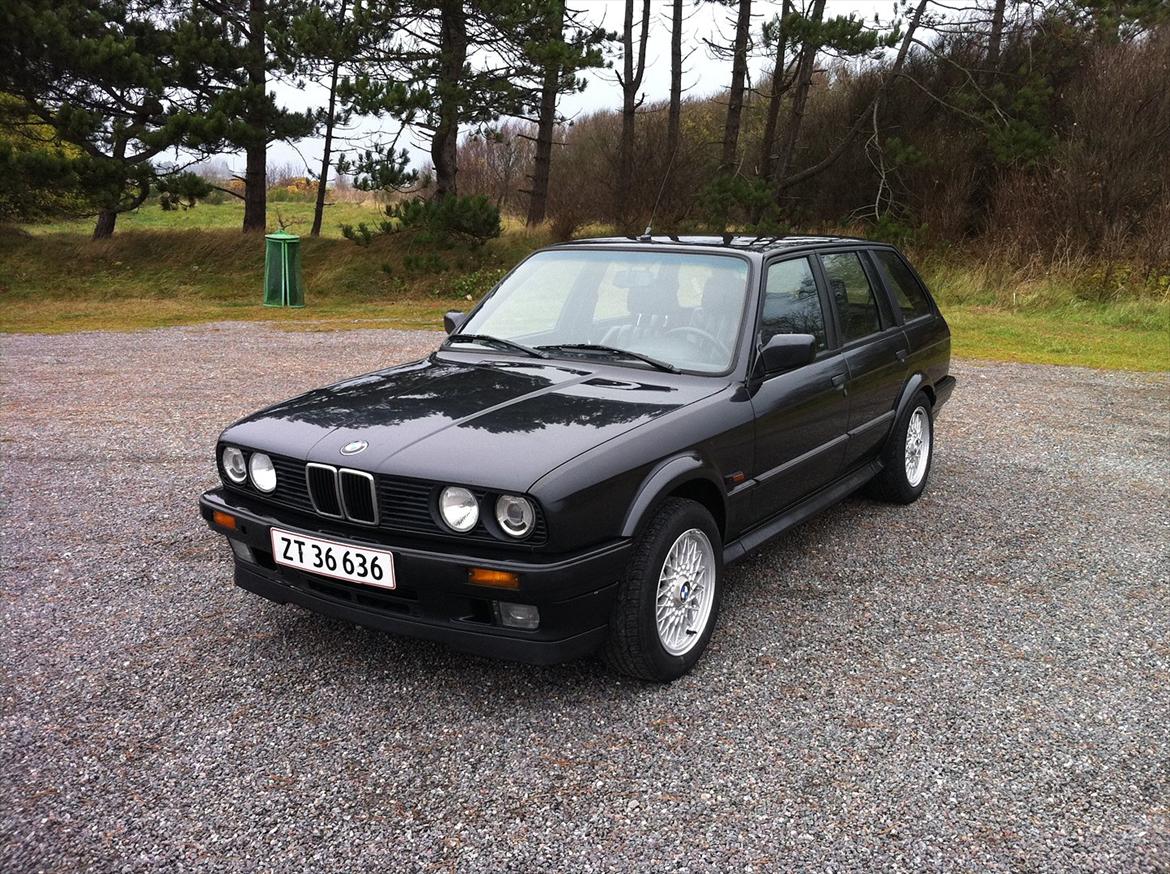 BMW E30 325IX Touring  billede 1