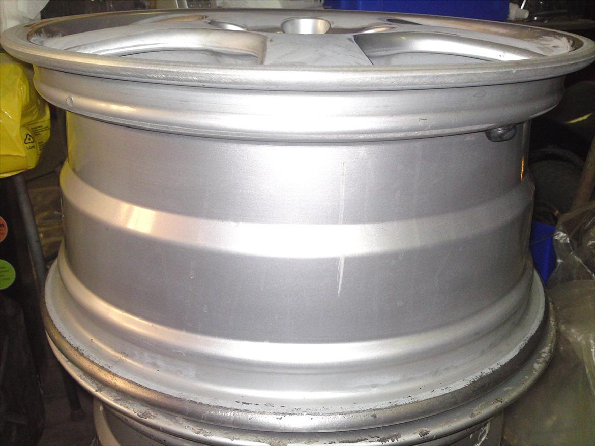 VW Golf 2 - OZ fælgen, da den var blevet vasket og slæbet billede 4