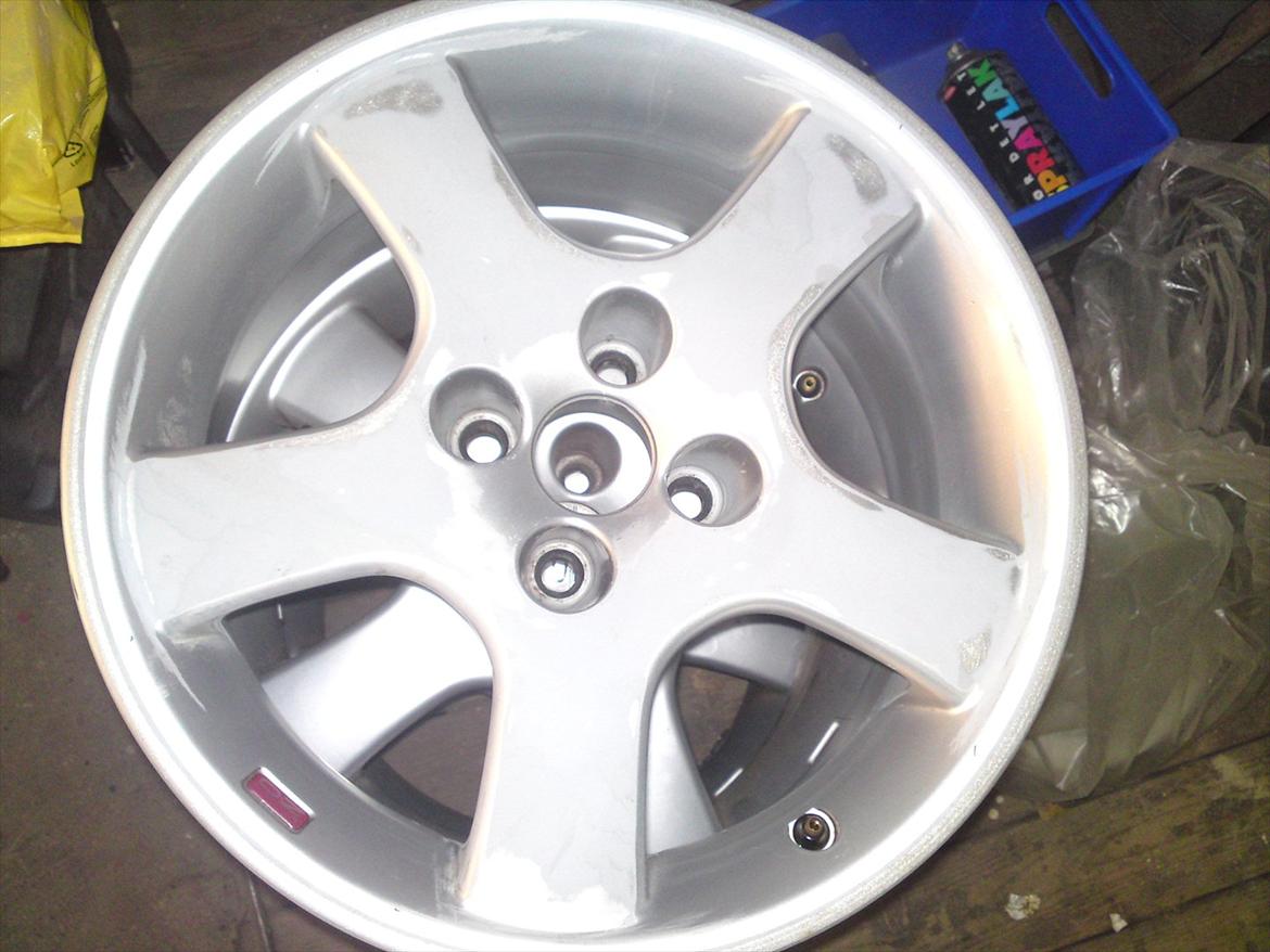 VW Golf 2 - OZ fælgen der er ved at blive ordnet billede 7