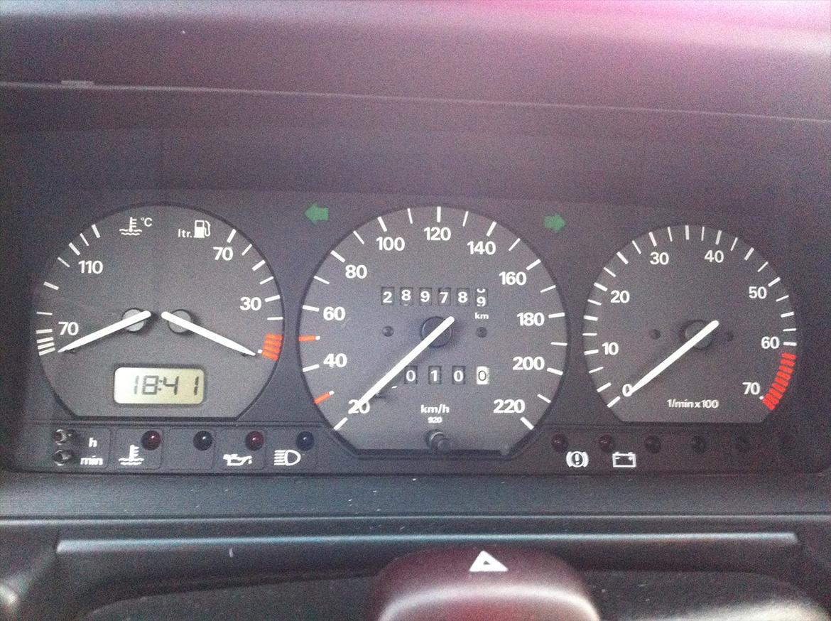 VW passat 1,8  limosine   billede 17