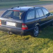 Mercedes Benz C 250 TD St.Car