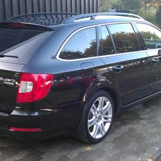 Skoda Superb Combi