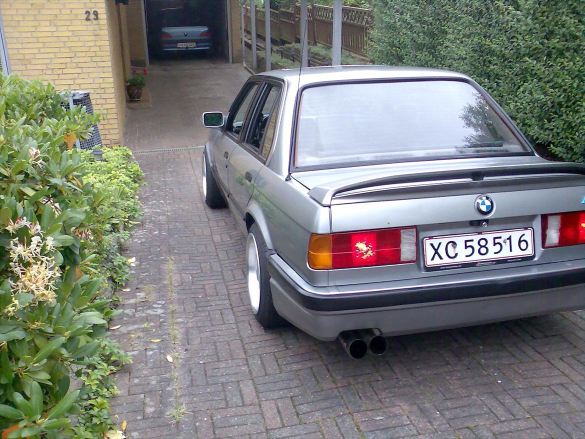 BMW 320i E30 (solgt) billede 8