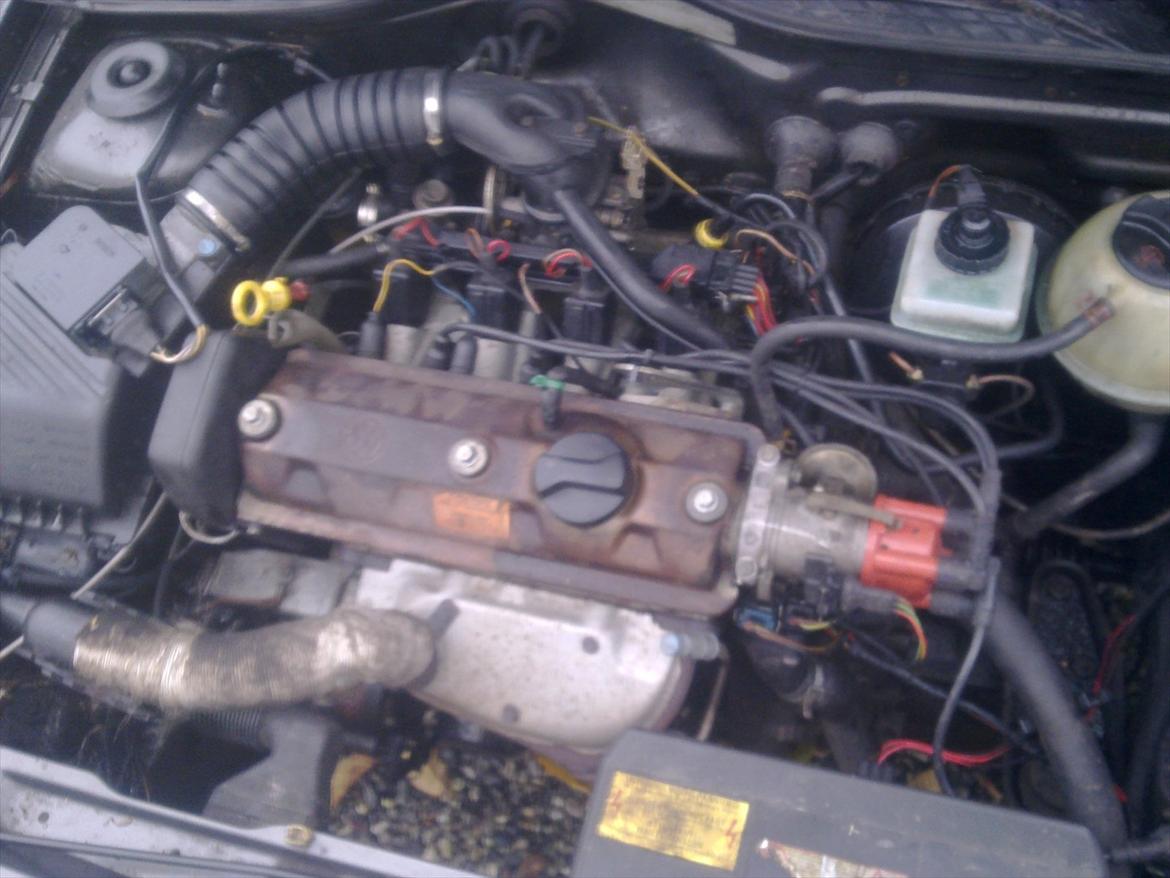 VW Polo Fox Coupe 1,3i SOLGT! billede 7