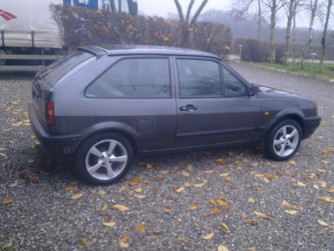 VW Polo Fox Coupe 1,3i SOLGT! billede 4