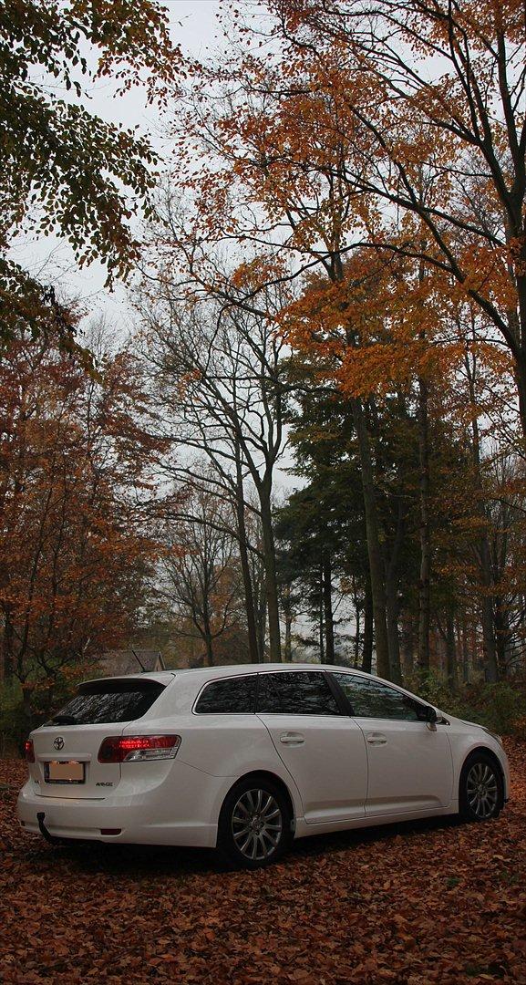 Toyota Avensis 1,8 VVT-i TX billede 3