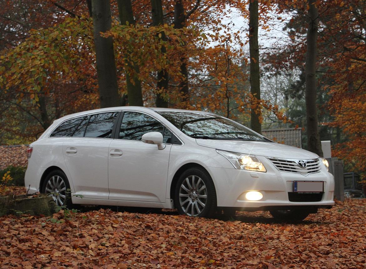 Toyota Avensis 1,8 VVT-i TX billede 4