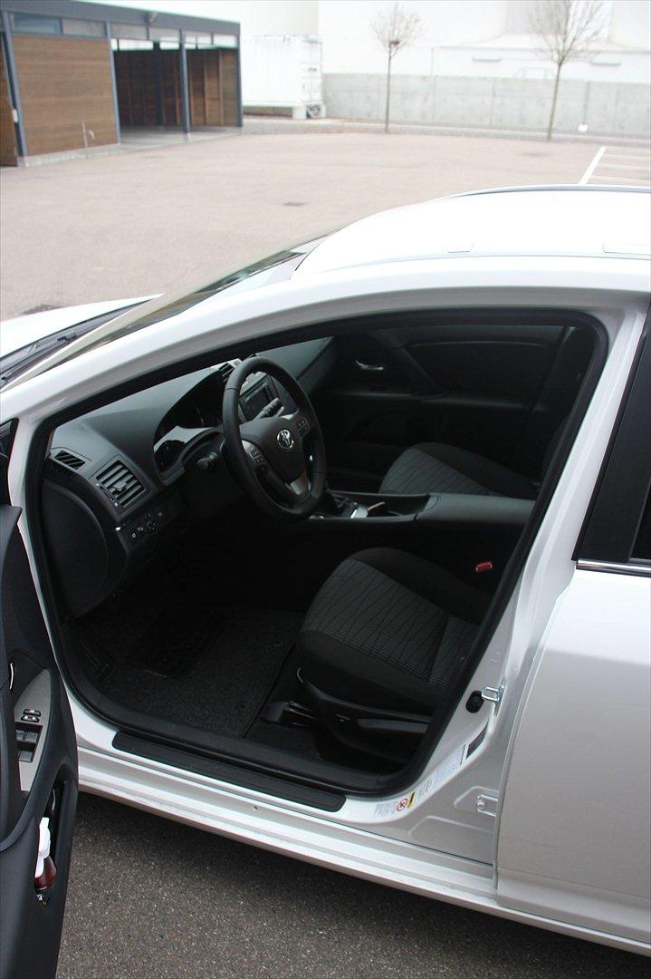 Toyota Avensis 1,8 VVT-i TX billede 15