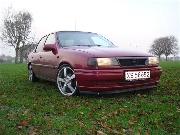 Opel vectra a 2,0i 8v billede 1