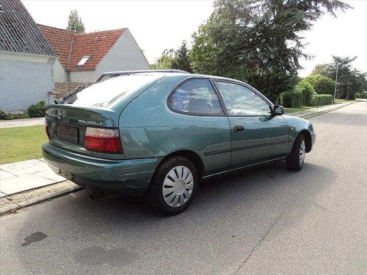 Toyota corolla 1,6 xli billede 3