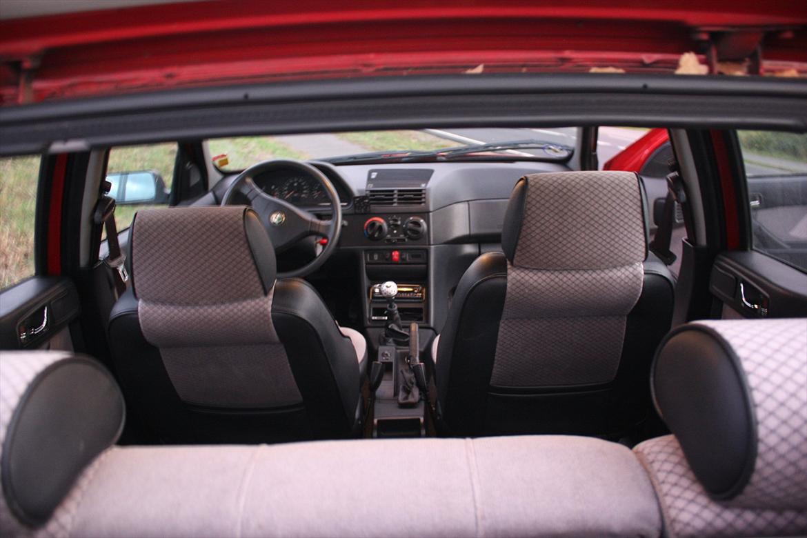 Alfa Romeo 146 billede 10