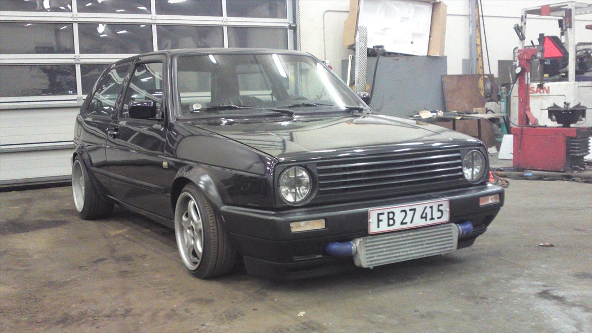 VW golf 2 gtd     solgt billede 2