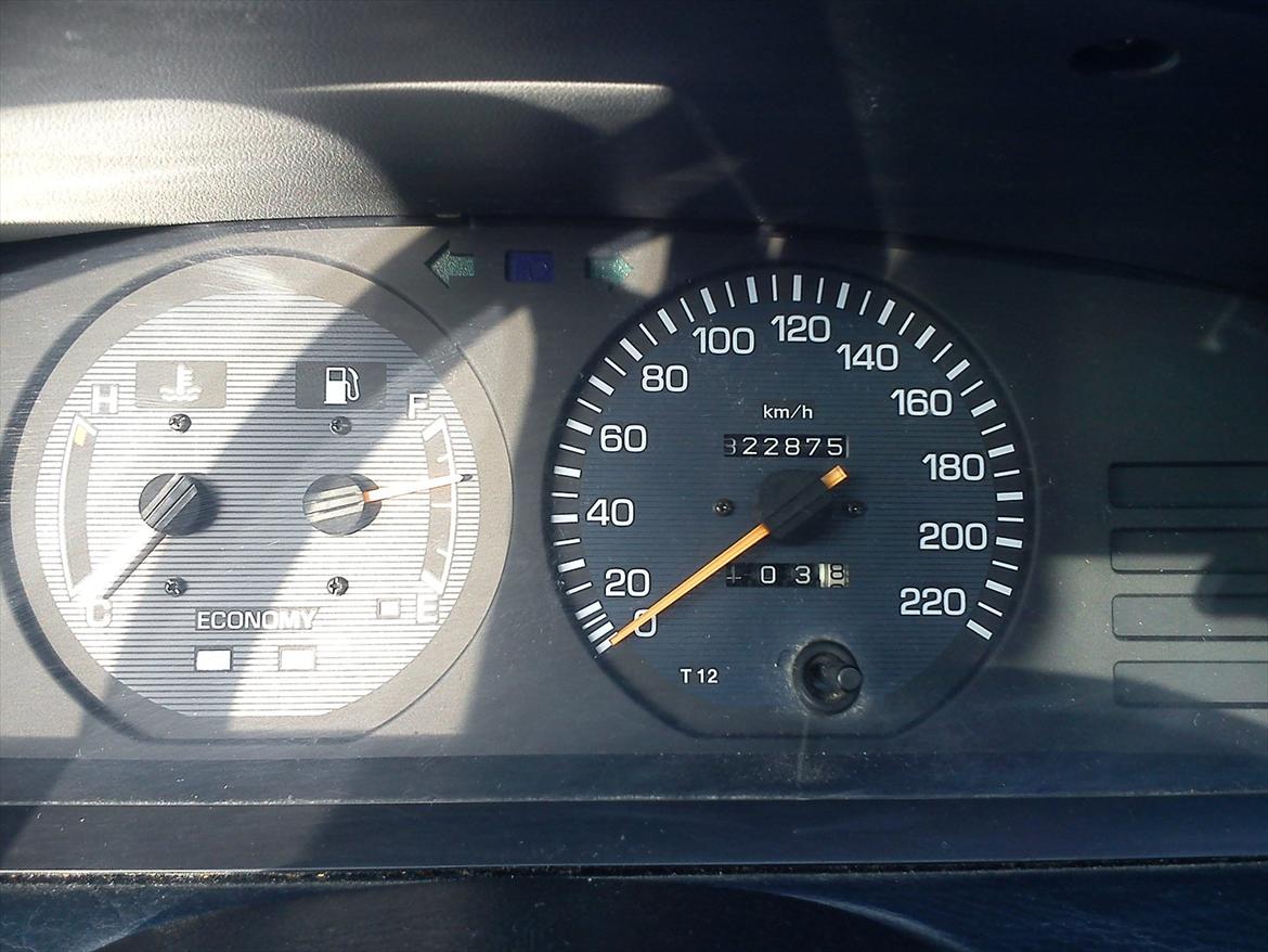 Toyota Carina 1.6 XLI RINA :) solgt billede 3