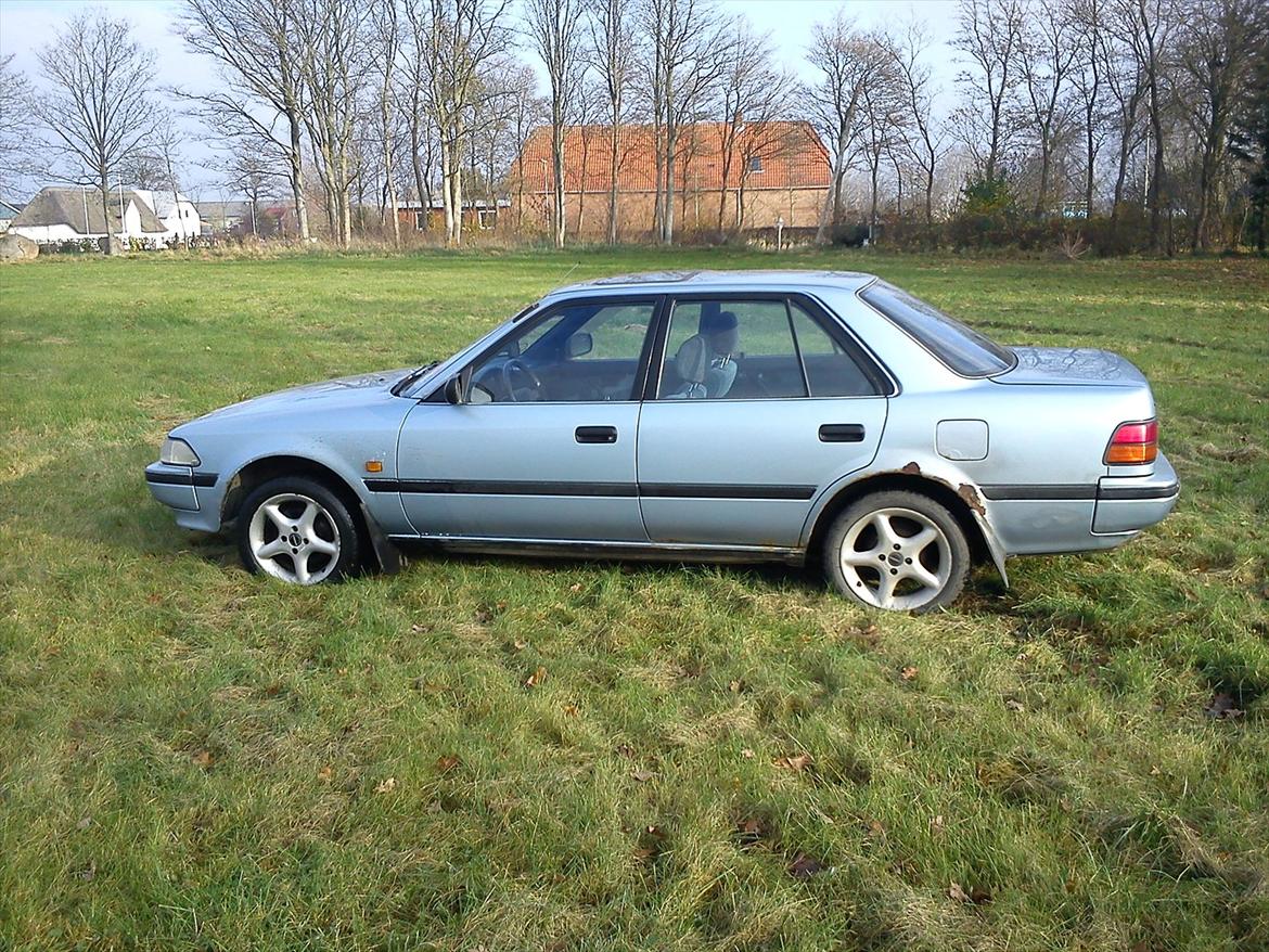 Toyota Carina 1.6 XLI RINA :) solgt billede 9