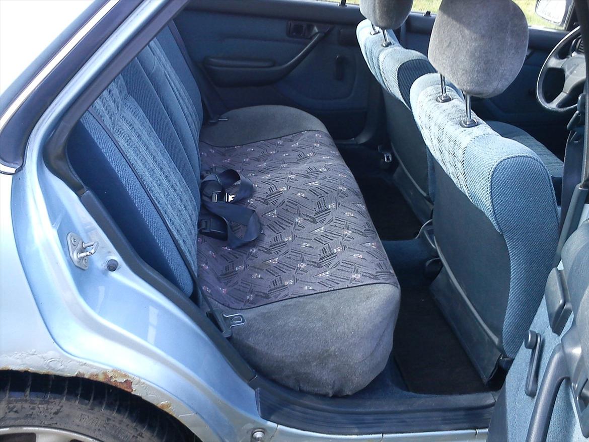 Toyota Carina 1.6 XLI RINA :) solgt billede 15