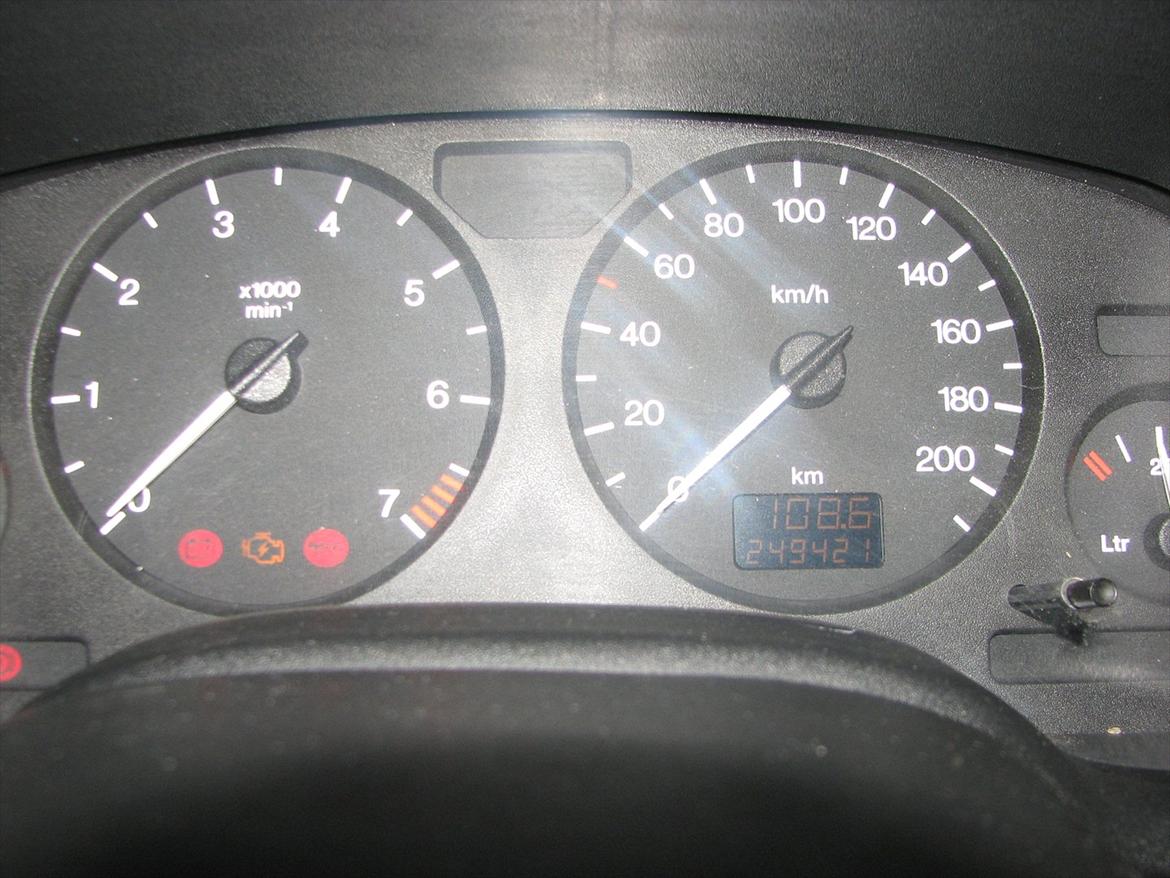 Opel Astra G TOTALSKADET billede 13